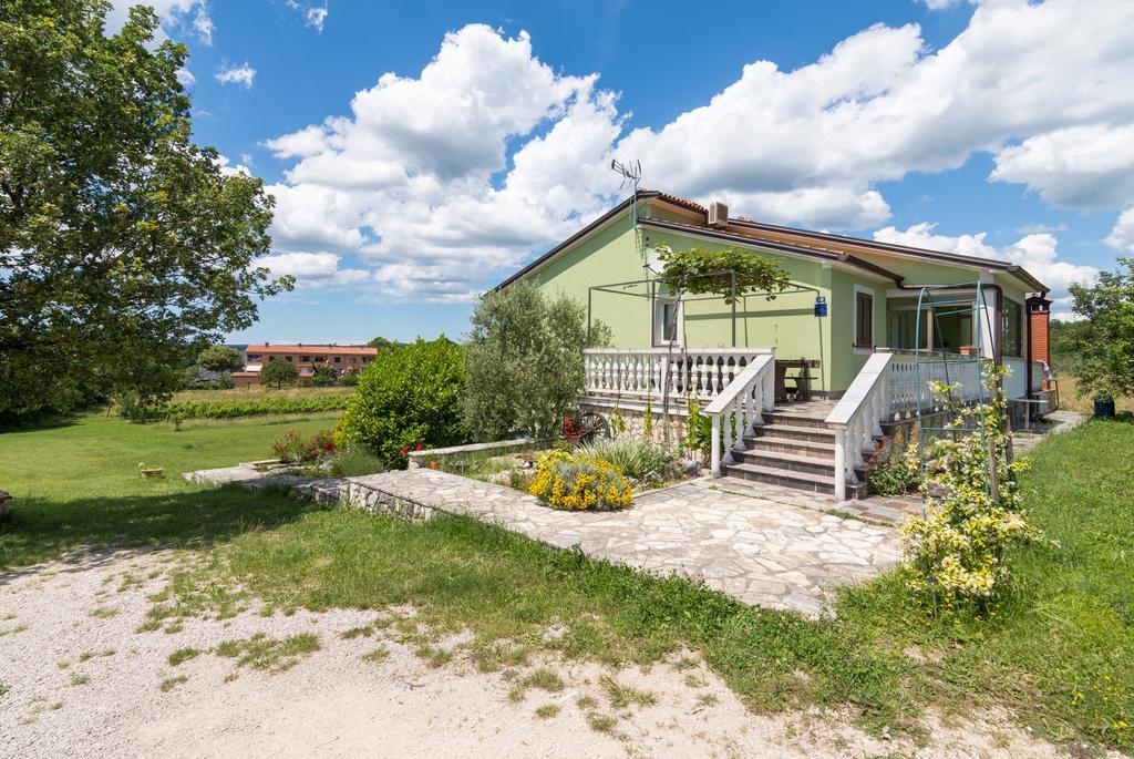 Apartments Cekada Labin  Eksteriør bilde